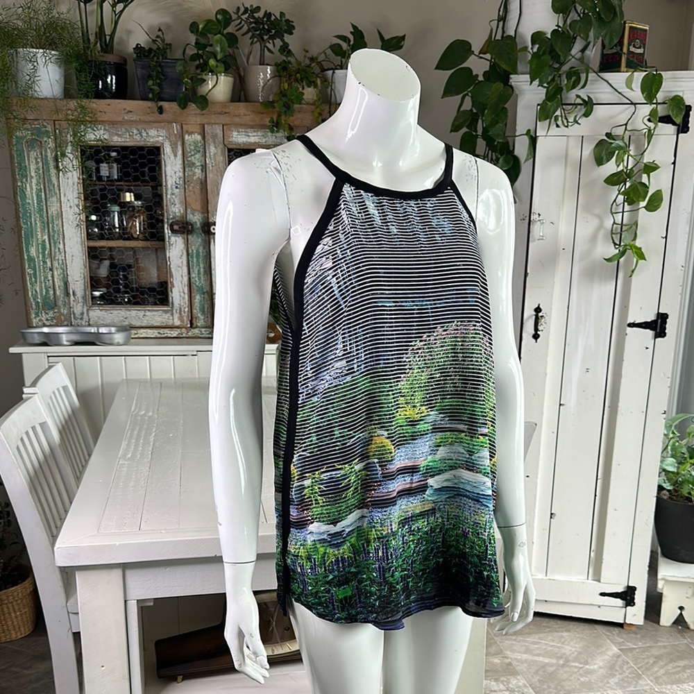 Forever 21 halter tank top bathing suit wrap with outdoor scene sz sm NWT